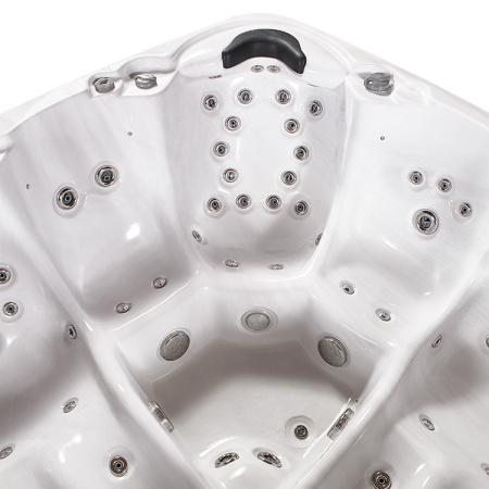 Гидромассажный спа-бассейн Joy Spa JY 8018 Гидромассажный спа-бассейн Joy Spa JY 8018