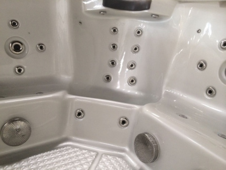 Гидромассажный бассейн Sunrans SR808